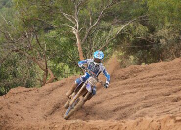 Eestlased avasid motokrossi hooaja Itaalia MV etapil Algheros