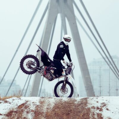 Sisuturundus- Continental võitis retromootorrataste rehvitesti