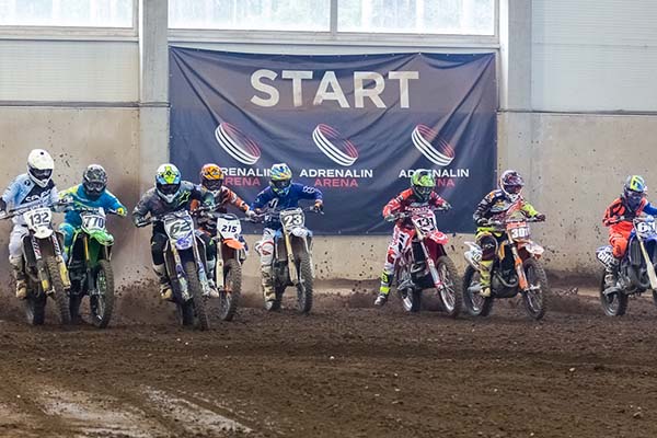 MX Open A start Adrenalin Arenal 19.03.2017, Karel Kutsar (132), Andero Lusbo (62), foto Maario Ehte