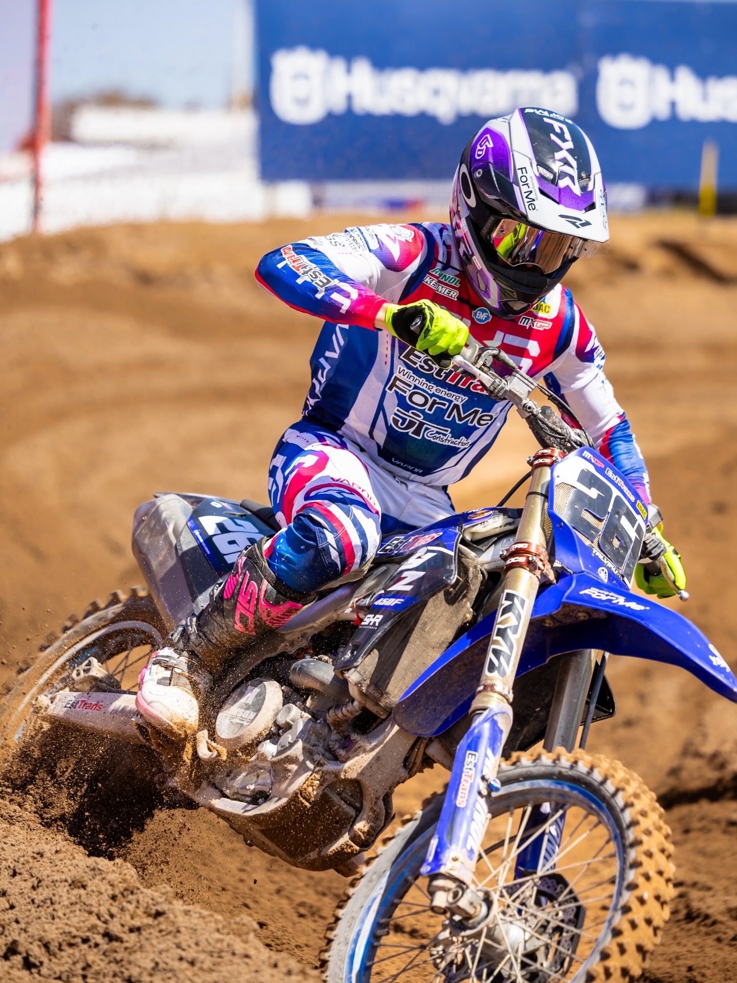 Itaalias Riola Sardo krossirajal toimus motokrossi maailmameistrivõistluste neljas etapp. Oma hooaja esimese võistluse tegi MM-sarjas Jörgen-Matthias Talviku, k