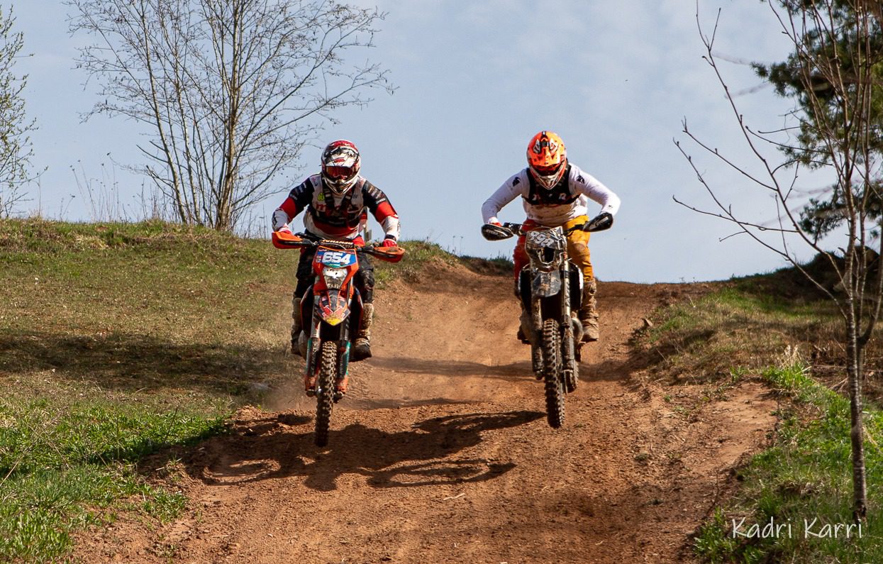 Legendaarne Jaanikese moto- ja vabaajakeskus on ideaalne koht hooaja alustamiseks. Igale tasemele sobiv, voolava sõidujoonega rada annab sportlastele hea võimal