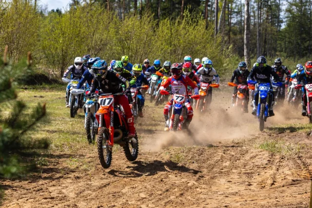 Eesti meistri- ja karikavõistluste teine etapp - Mõedaka kestvuskross!🤟🏼⚡️📸 - @igormxphotos
